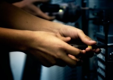 110526-N-MD252-585_CRP-16-9-370x